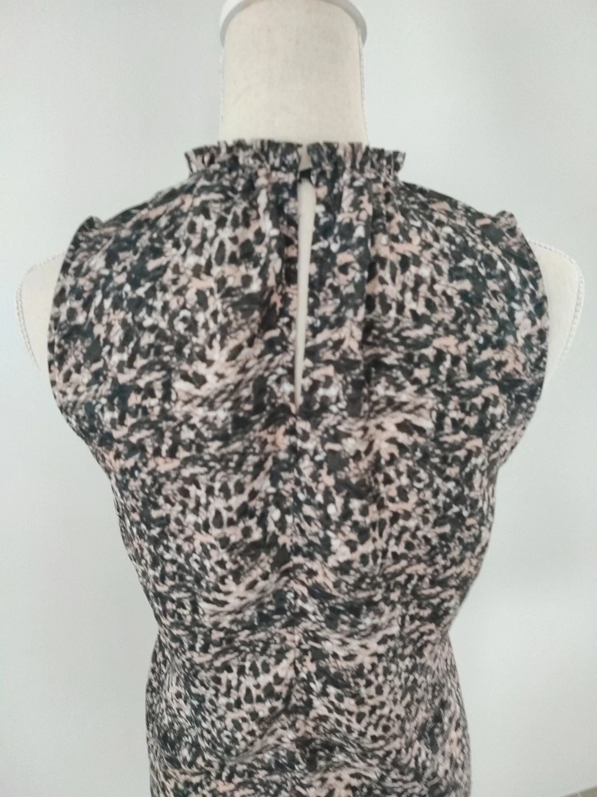 Women's short-sleeved t-shirt size 38 – photo 3